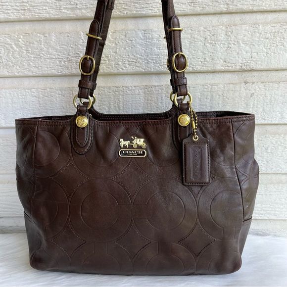 Coach Handbags - COACH Ashley Gallery Signature Embossed East West Shoulder Bag Tote